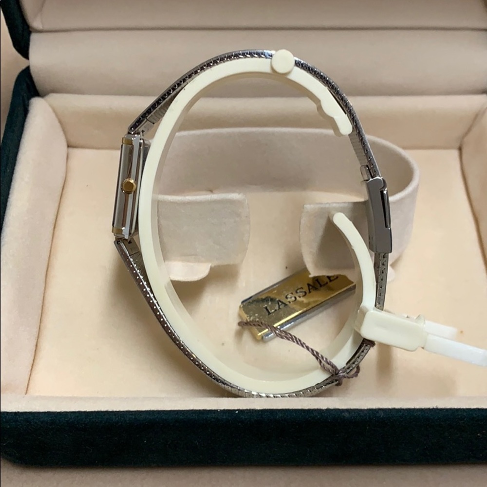 *Lassale,Silvertone rectangular, Ladies watch - Picture 5 of 8